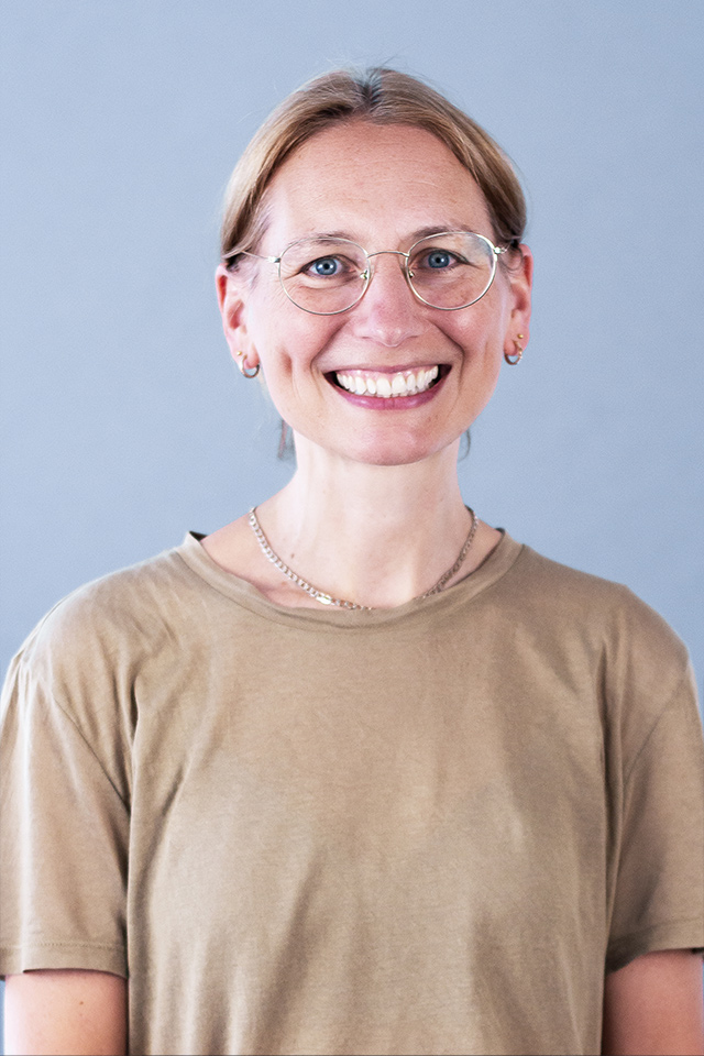 Portraitfoto von Pia Glozbach