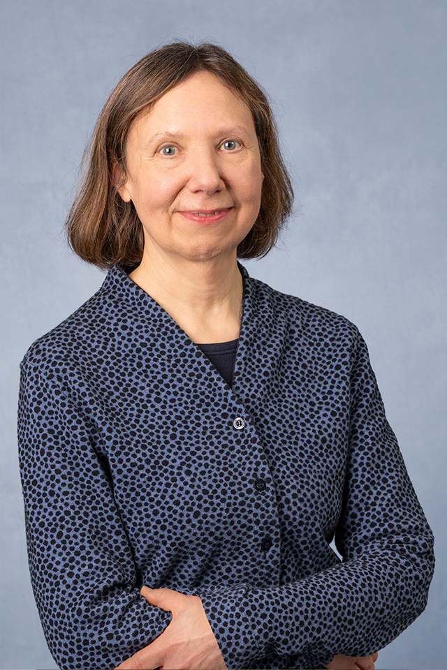 Portraitfoto von Stephanie Schmitz