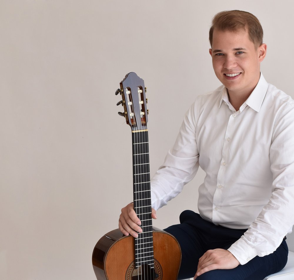 Unser Gitarrenkollege Daniel März im Interview